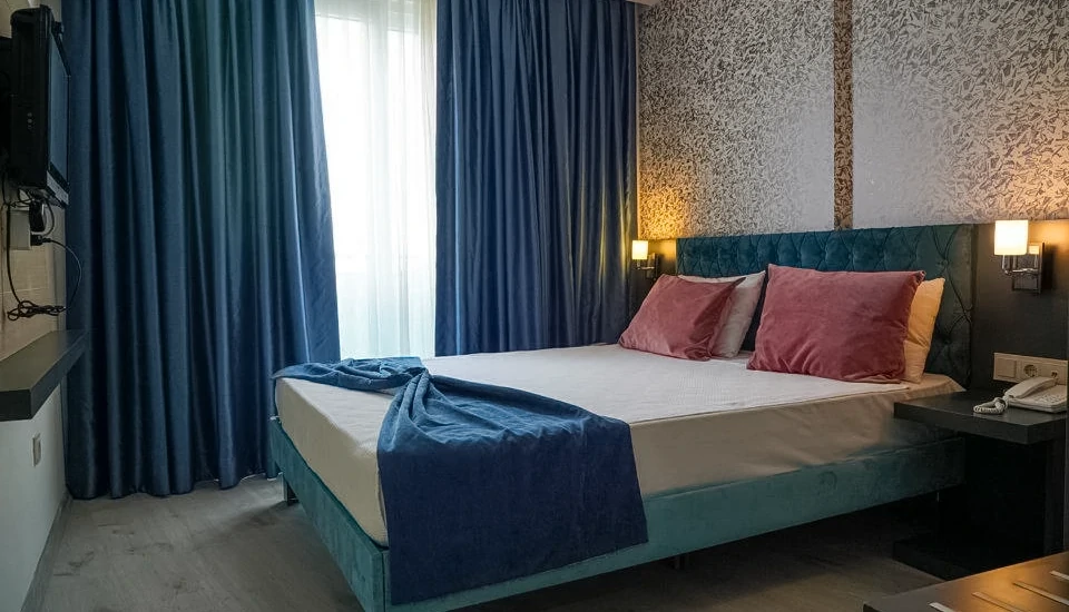 هتل جورا لارا آنتالیا